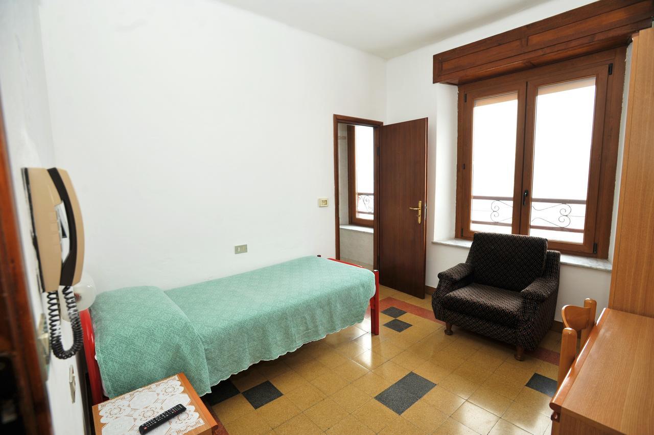 Conca D'Oro Hotell Barigazzo Exteriör bild